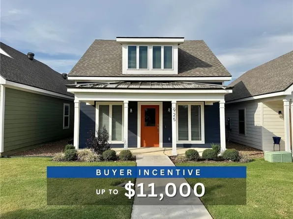 925 NE Heights Ln, Bentonville, AR 72712