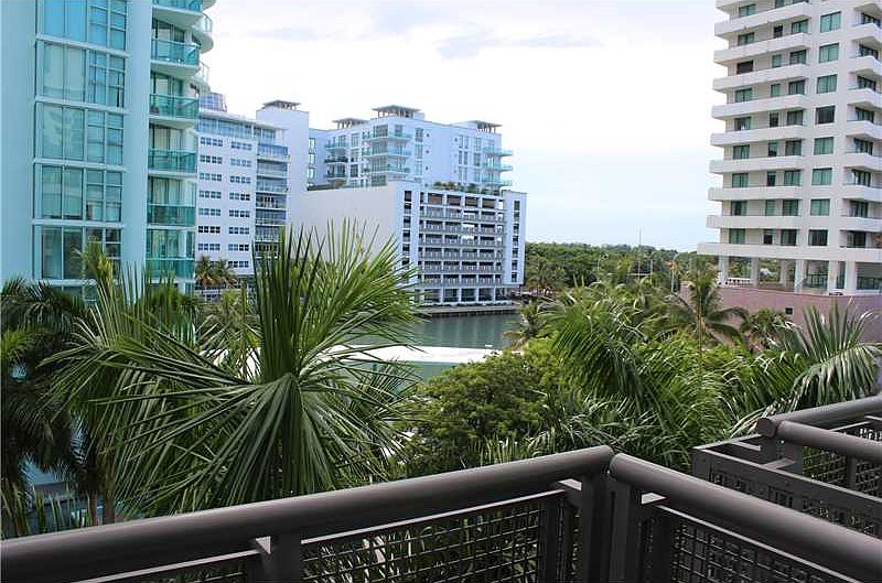 1st image of 6000 Collins Ave #819