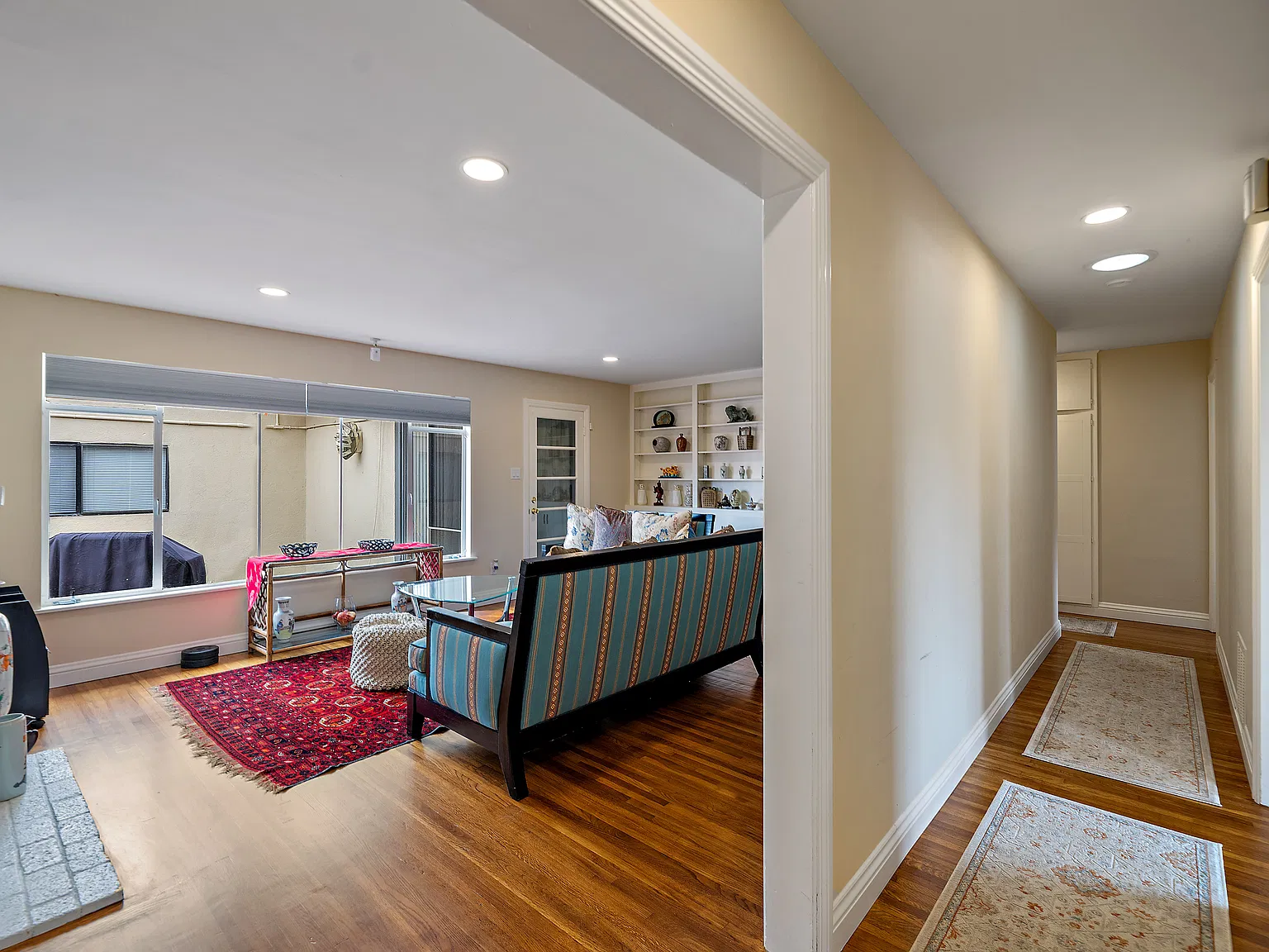 3 bed, 1835 sqft, $5,500 — Photo 3