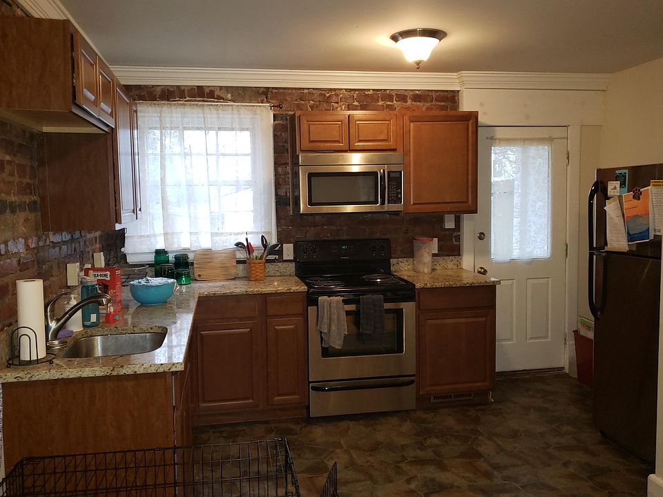 1st image of 1202 Wallace St
