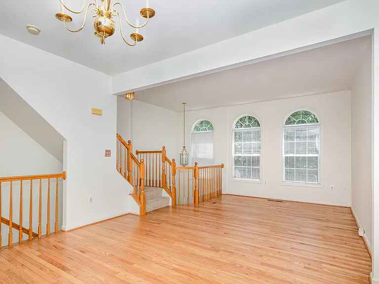 7442 Langholm Way — Photo 4