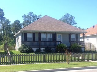 3059 Longfellow Rd, Bay Saint Louis, MS 39520