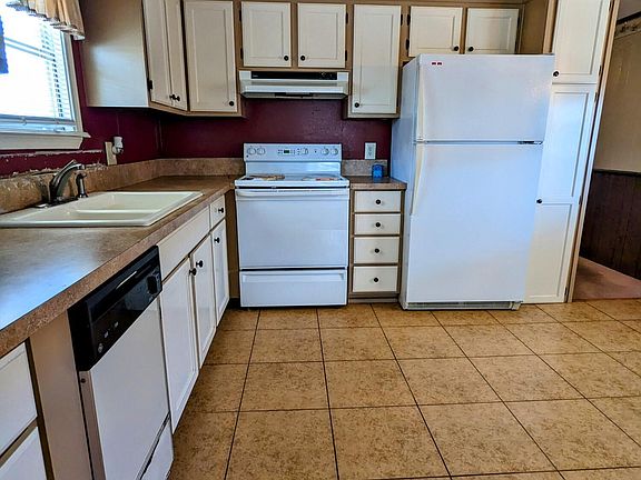 3rd image of 903 N 34th Ave Trailer 7