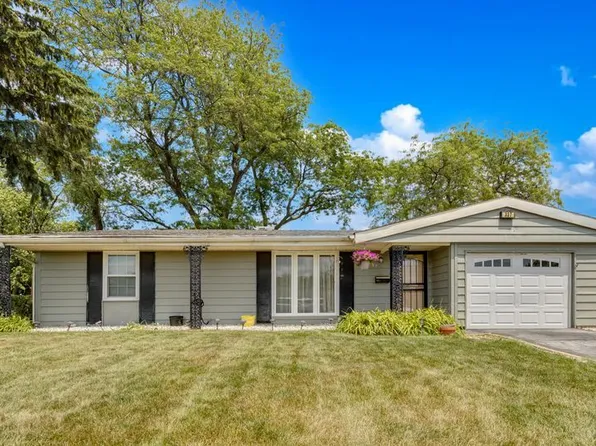 337 E Clark St, Glenwood, IL 60425