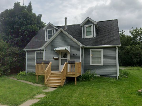 713 Page St