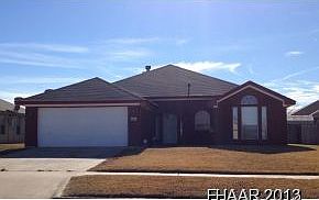 1st image of 2404 Lava Ln