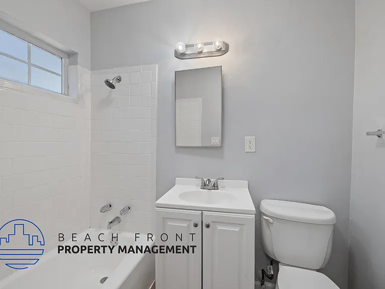 2135 Santa Fe Ave — Photo 14