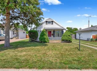 15 Oxley Dr, Chatham Kent, ON N7L2K5