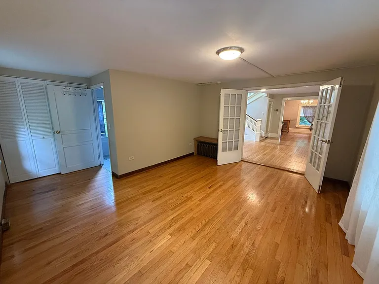 335 Hill St — Photo 7