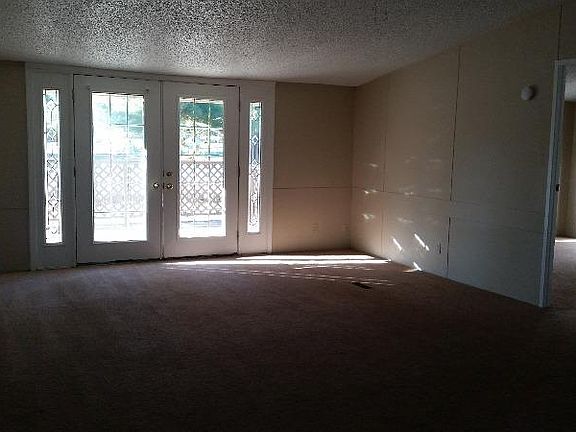 3rd image of 499 Private Road 7135
