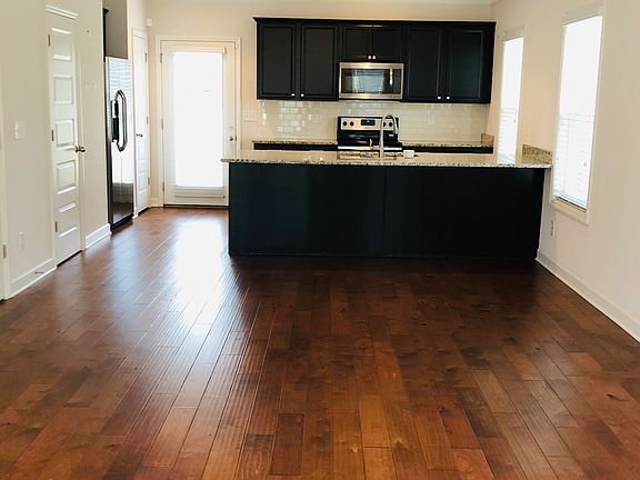 2nd image of 7516 Station Dr