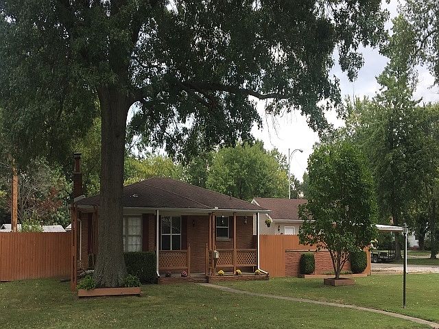 1st image of 2160 Southeast Blvd
