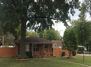 2160 Southeast Blvd, Evansville, IN 47714