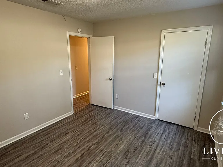 70 Thornton Dr NE — Photo 12