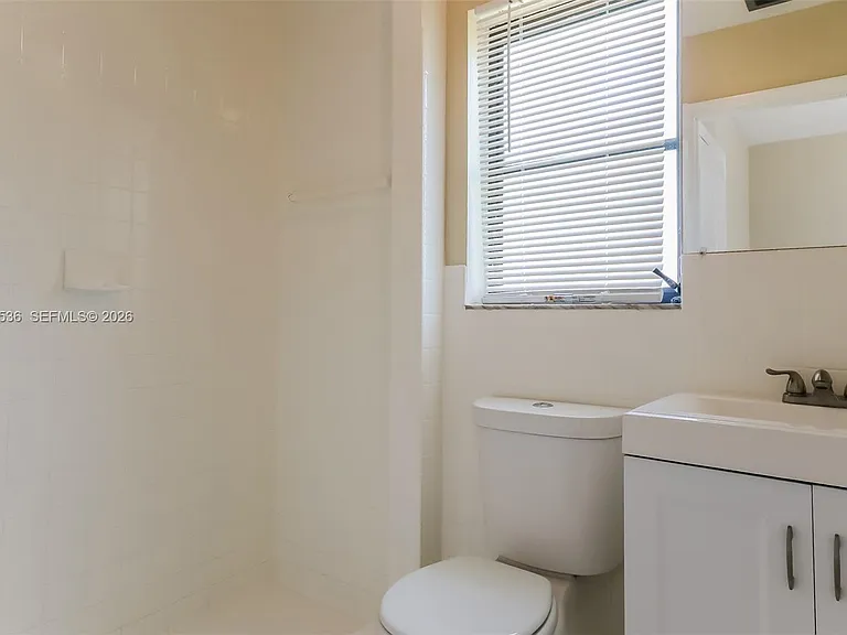 1434 SW Broadview St — Photo 16