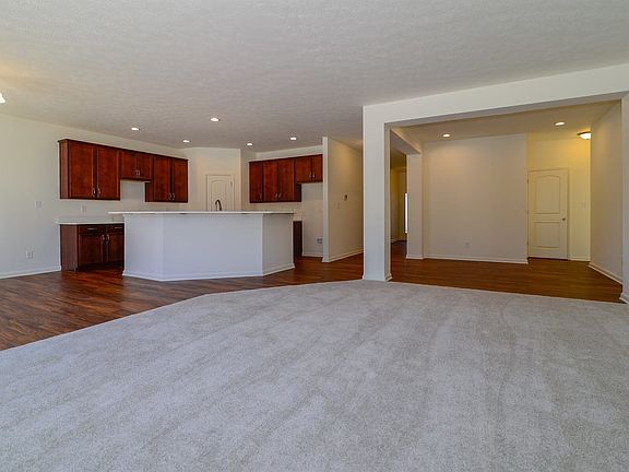 4th image of 1762 Foudray Cir N