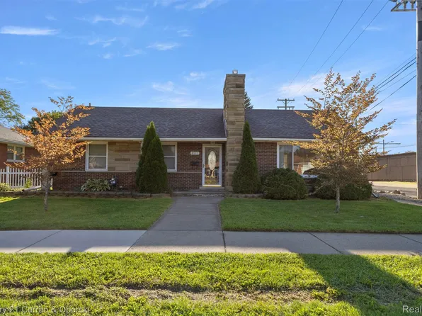 8017 Rosedale Blvd, Allen Park, MI 48101