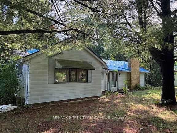 2nd image of 9644 Richardson Dr