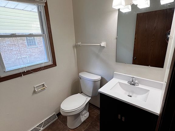 5th image of 10443 W Donna Dr #2