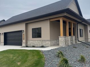4170 Arthur Dr S, Fargo, ND 58104