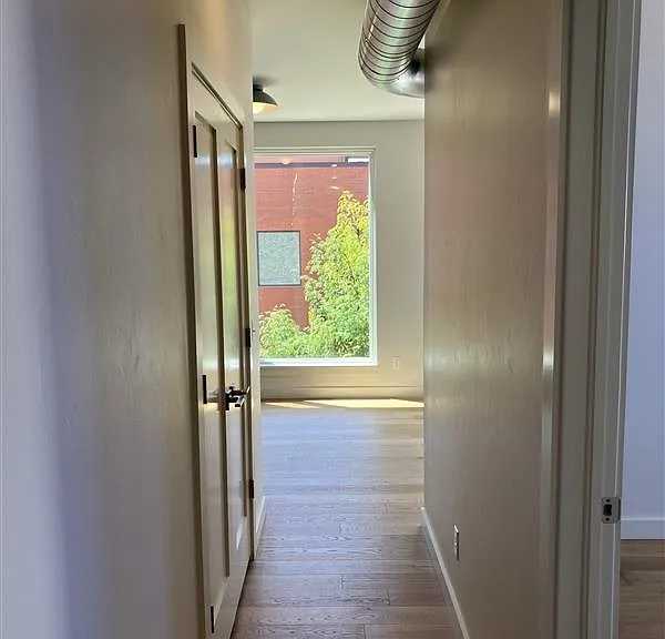 1640 Spoke St #3 — Photo 6