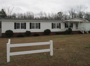 1553 Cobblestone Dr, Kinston, NC 28504