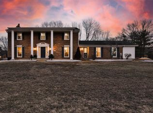 1964 Lymington Cmn, Chesterfield, MO