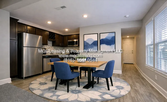 130 Barberry Ln — Photo 2