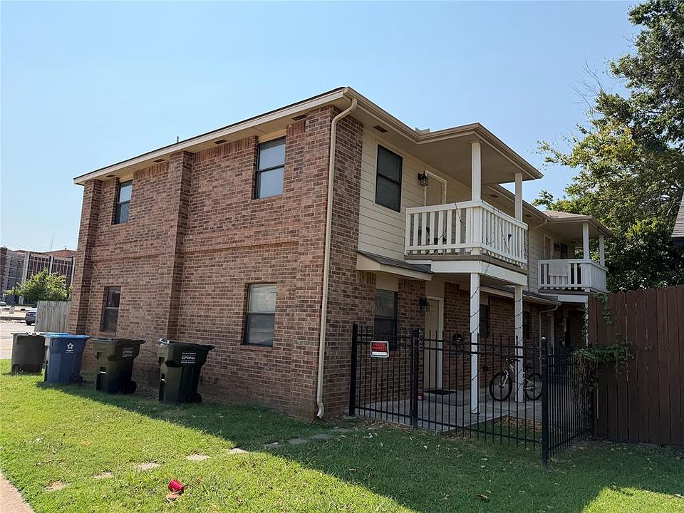 1st image of 312 E Ayers St