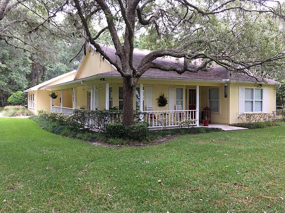 2nd image of 1961 River Oaks Dr