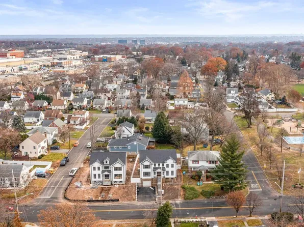 856 Spring Valley Rd, Maywood, NJ 07607