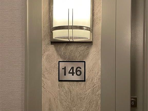 2nd image of 5055 Greenlane #146