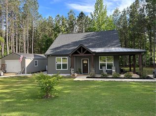 118 Senate St, Townville, SC 29689