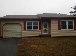 17 Caribou Dr #70, Whiting, NJ 08759