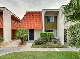 266 E Via Escuela UNIT A, Palm Springs, CA 92262