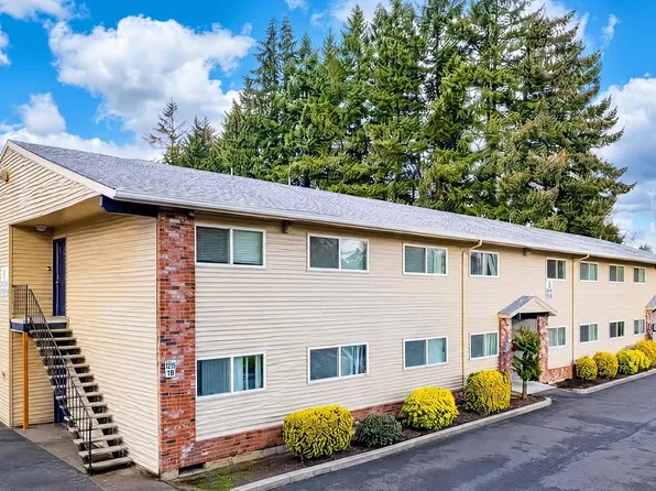 19511 NE Halsey St, Portland, OR 97230