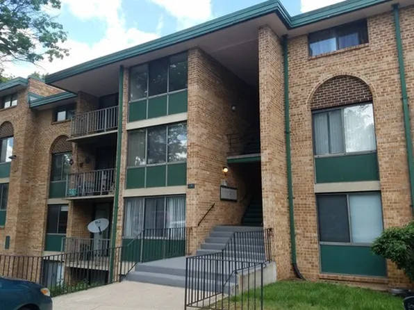 491 N Armistead St APT 301, Alexandria, VA 22312