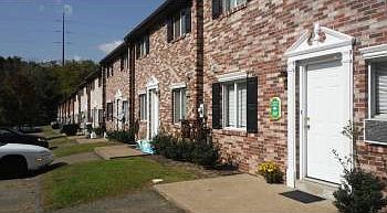 2nd image of 1671 Creekview Dr