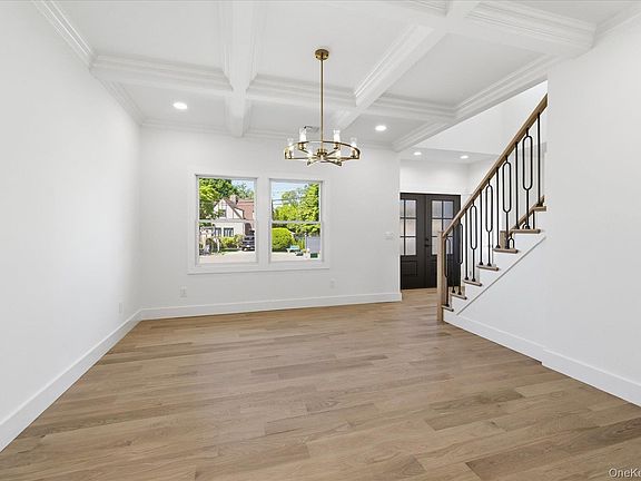 5th image of 8 Van Cott Place
