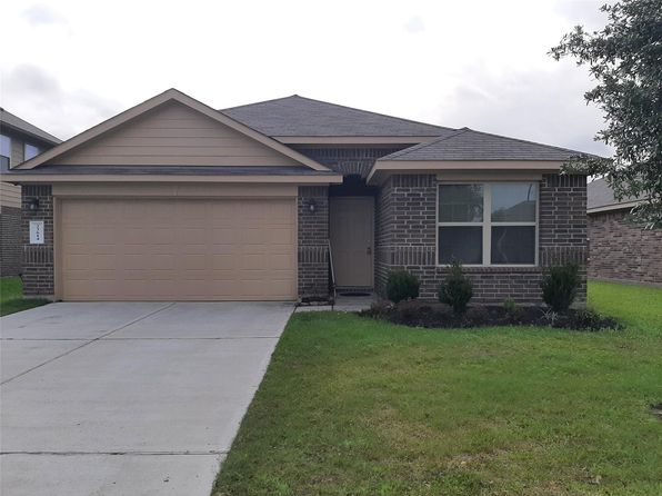 23614 Water Hickory Dr