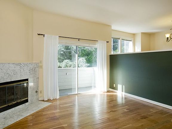 4th image of 11913 Laurelwood Dr APT 1
