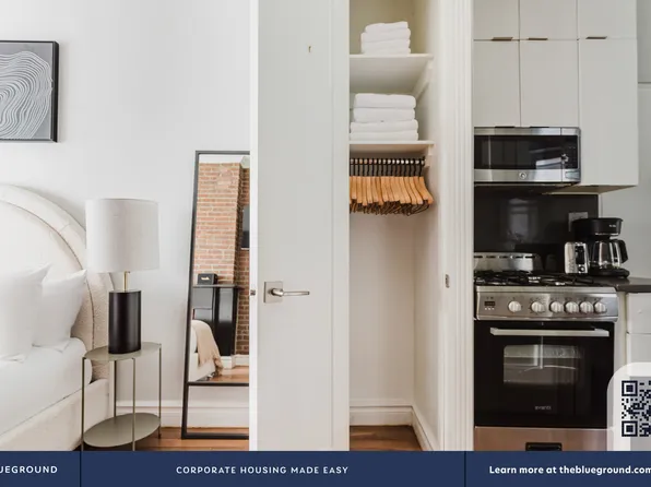 51 Leroy Street image 10 of 17