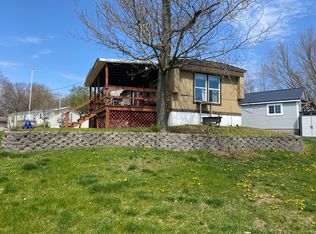 18900 Maple St, Barryton, MI 49305