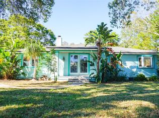 370 Mehlenbacher Rd, Belleair, FL 33756