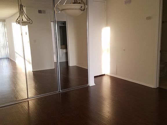5th image of 125 N Barrington Ave APT 306