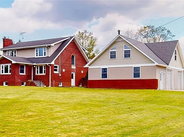 10525 Clay St, Montville, OH 44064