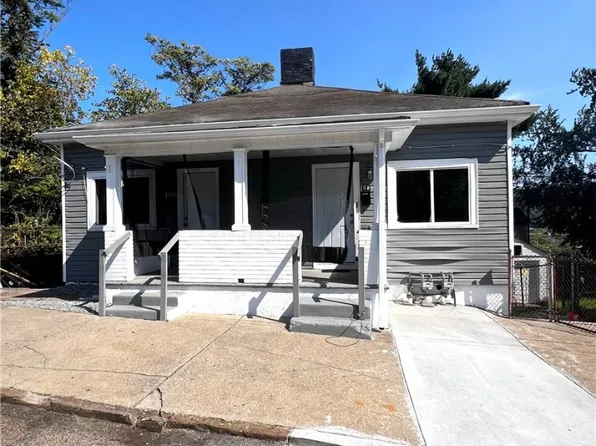 118/120 Logan Ave, Mingo Junction, OH 43938