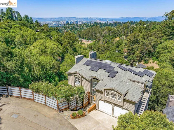 6041 Girvin Dr, Oakland, CA 94611