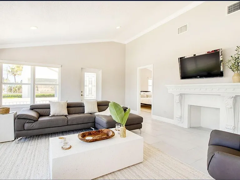 1501 E Fort Lauderdale Beach Blvd — Photo 41