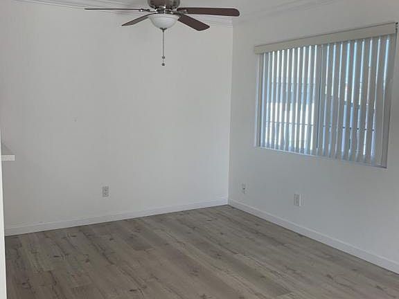 3rd image of 1409 Superior Ave APT J